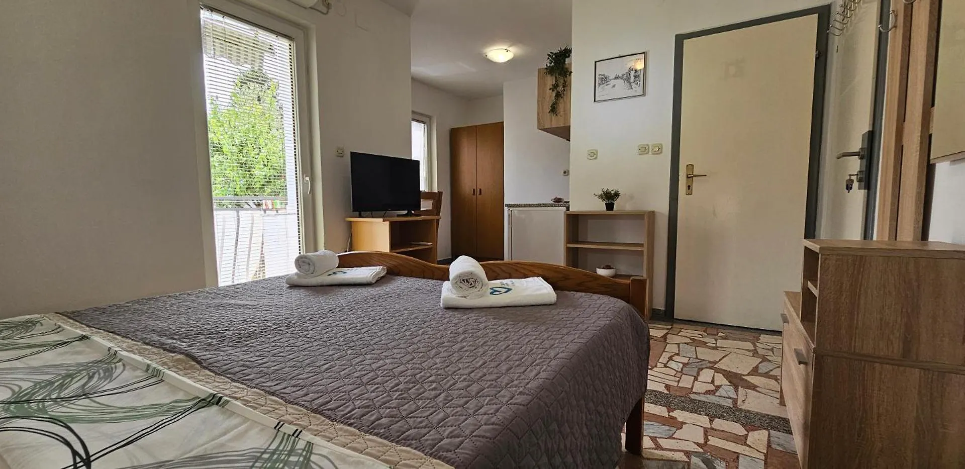 Apartment Apartmani Jelena Weißenburg Kroatien
